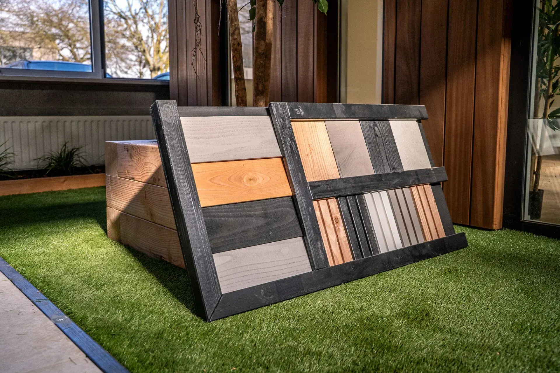 Buitenverblijf met houten afwerking door Beus Bouw